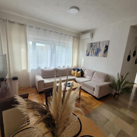 Apartman Natasa Trebinje Zewnętrze zdjęcie